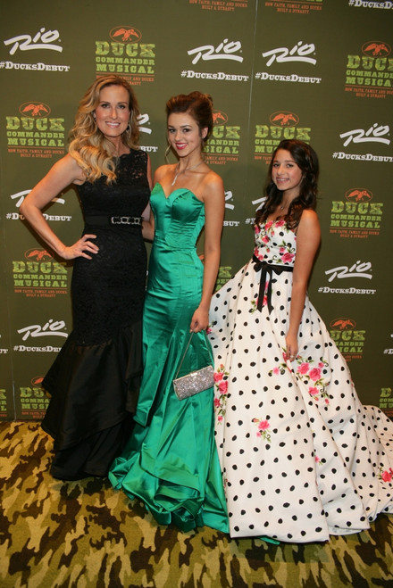 Korie Robertson, Sadie Robertson, Bella Robertson At Arrivals For Duck  Dynasty The Musical Opening Night, Masquerade