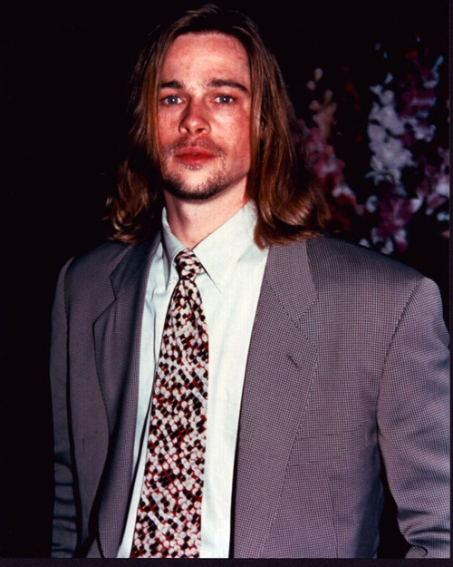Brad Pitt In Gray Suit With Red And White Tie Photo Print (8