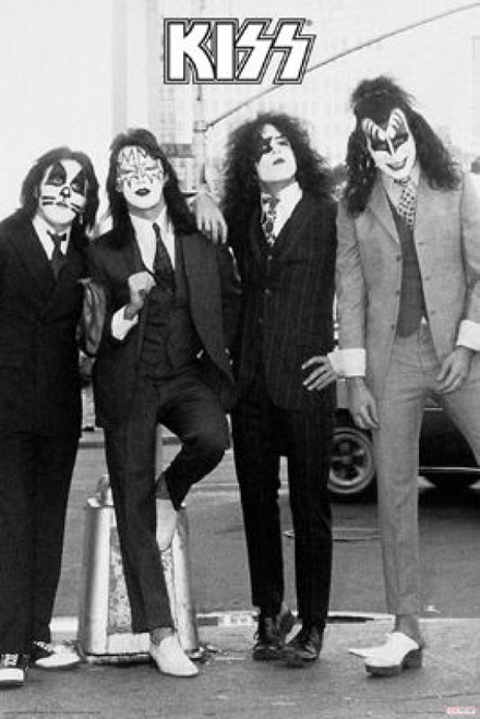Kiss - BW Poster Poster Print - Item # VARNMR241207 - Posterazzi
