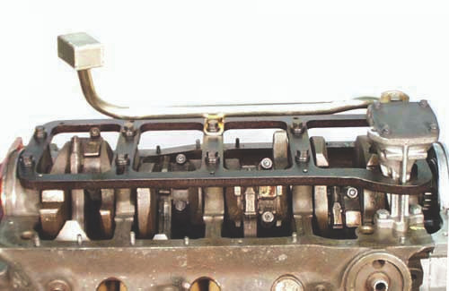 21-060 Main Cap Support For Ford 302 With Hardware