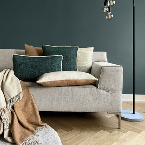 Wollen kussen met structuur			