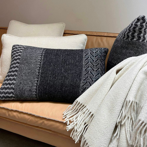 Uptown wollen kussen rechthoekig Uptown wollen kussen rechthoekig