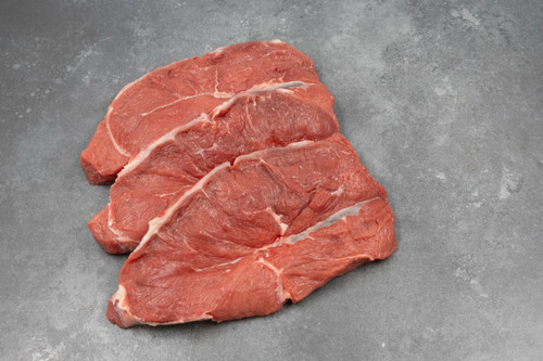 Malse runder sukadelappen van 750 gram met kenmerkende pees van Boerderij De Gouden Leeuw bij Valkslagerij.nl