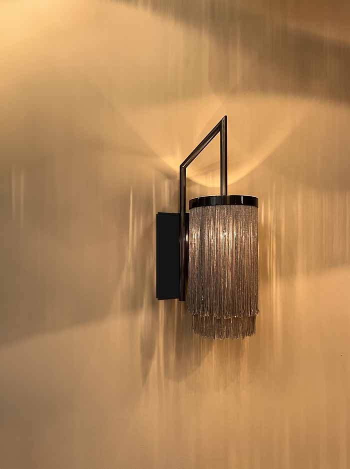 Fringes wandlamp 1-lichts mat zwart ontworpen door Patrick Russ