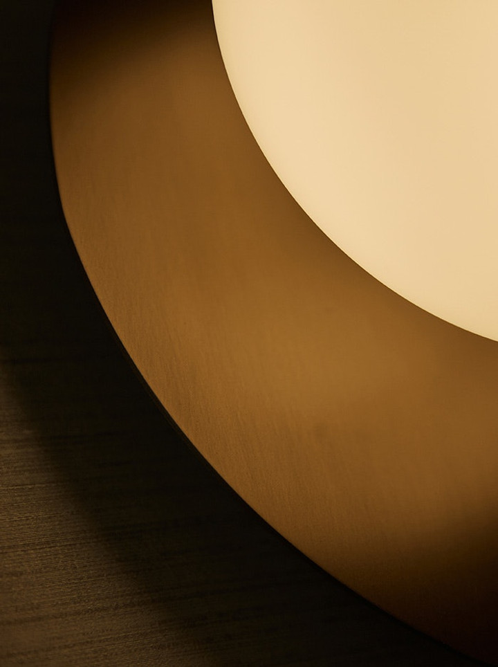 Flow wandlamp G9 brons met opaal glas