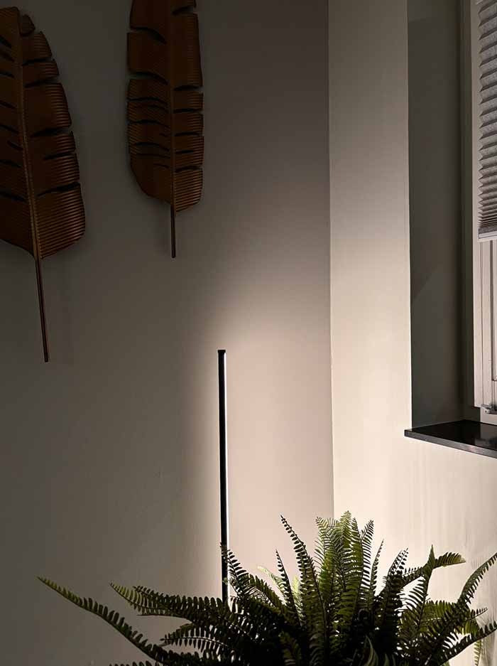 Needle vloerlamp 20W 2700K