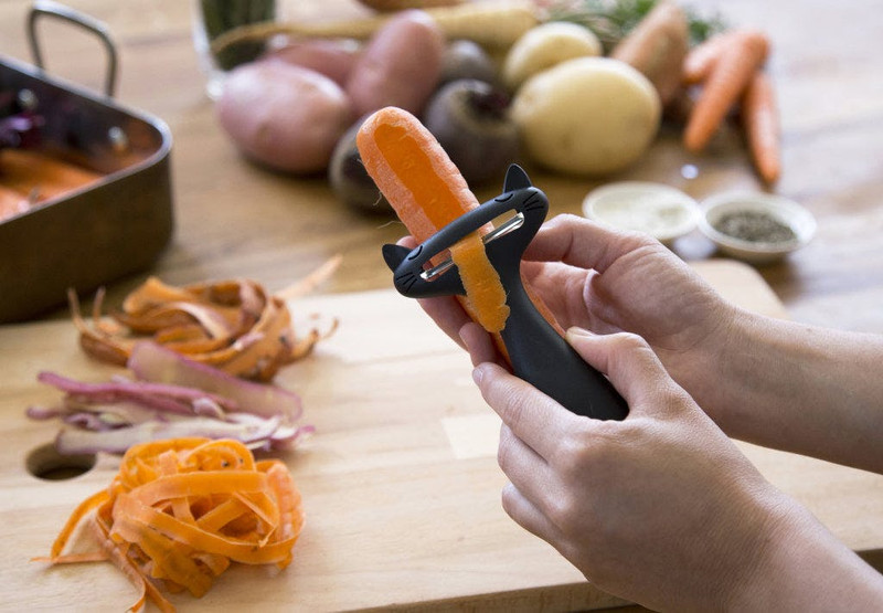 Peleg Design Dunschiller CatPeeler