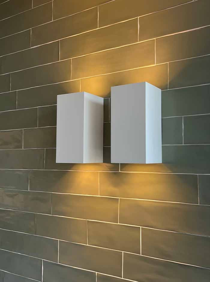 Inlet wandlamp wit