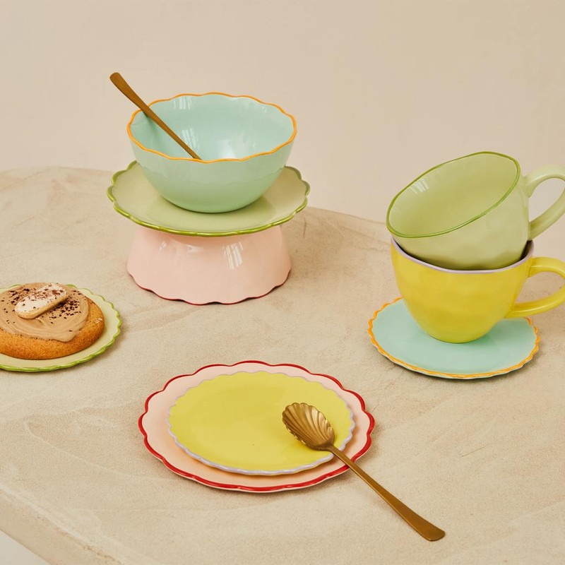 Good Morning bowl sculpted Pale green