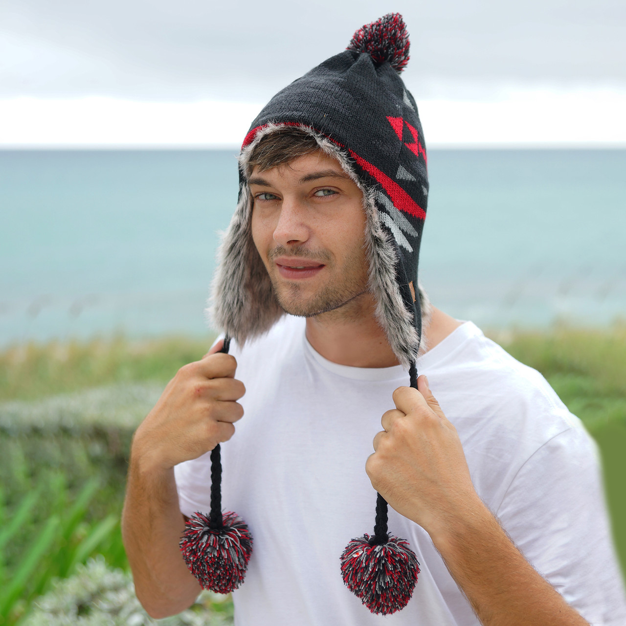 TRAPPER GEOMETRIC HAT
