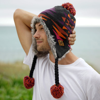 TRAPPER GEOMETRIC HAT