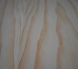 Natural Timber Veneer on Particleboard 