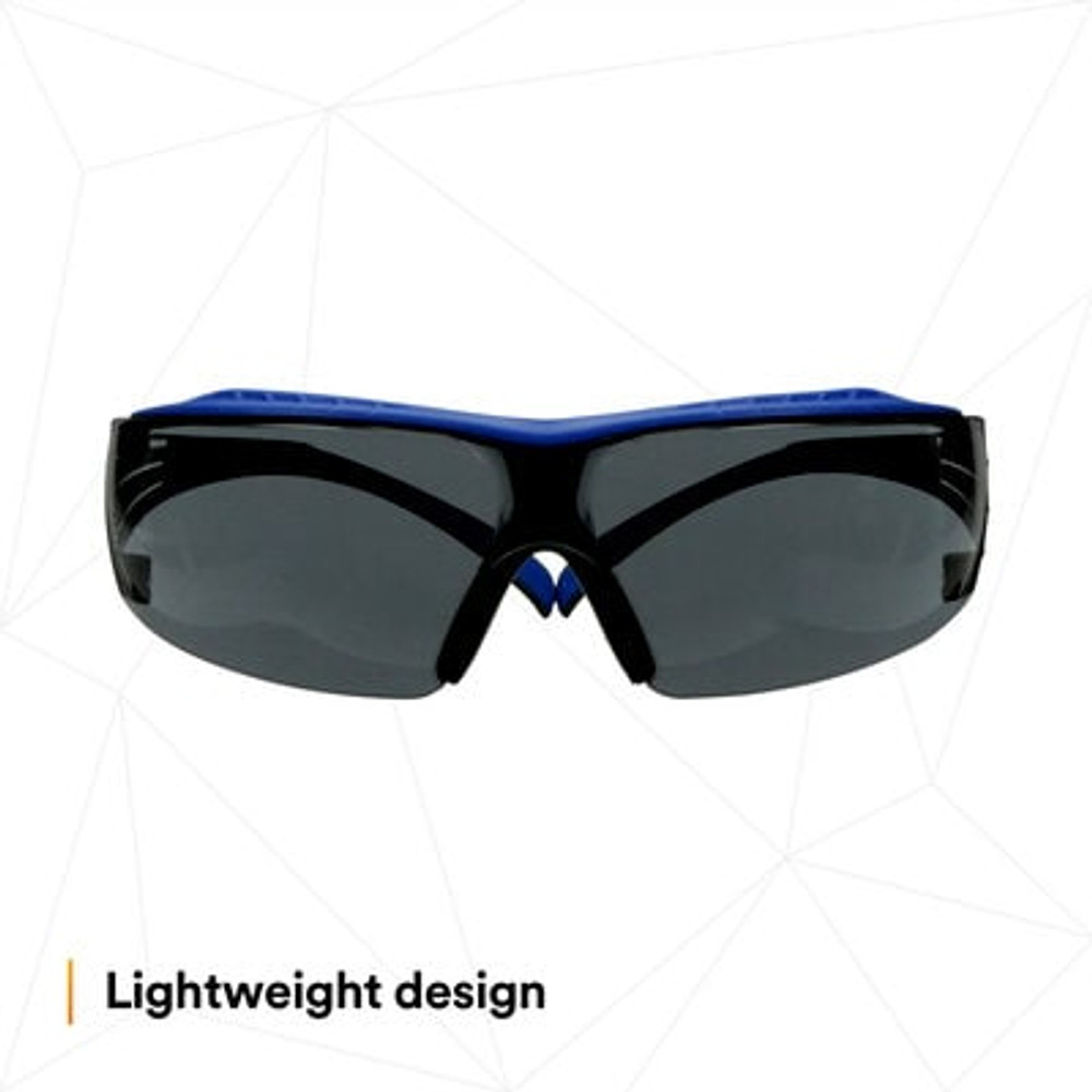 3M SecureFit 400 Series Safety Glasses SF402XSGAF-BLU, Blue/Gray, Gray Scotchgard Anti-Fog/Anti-Scratch Lens, 20 ea/Case 27850