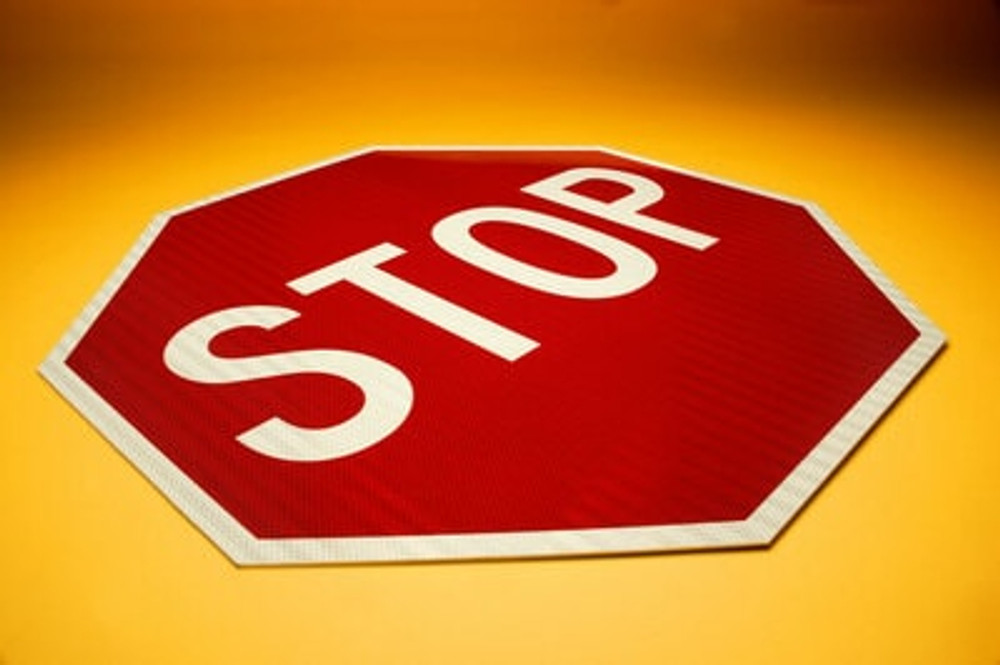 3M High Intensity Prismatic Reflective Sheeting 3939 Brown, 48 in x 10
yd