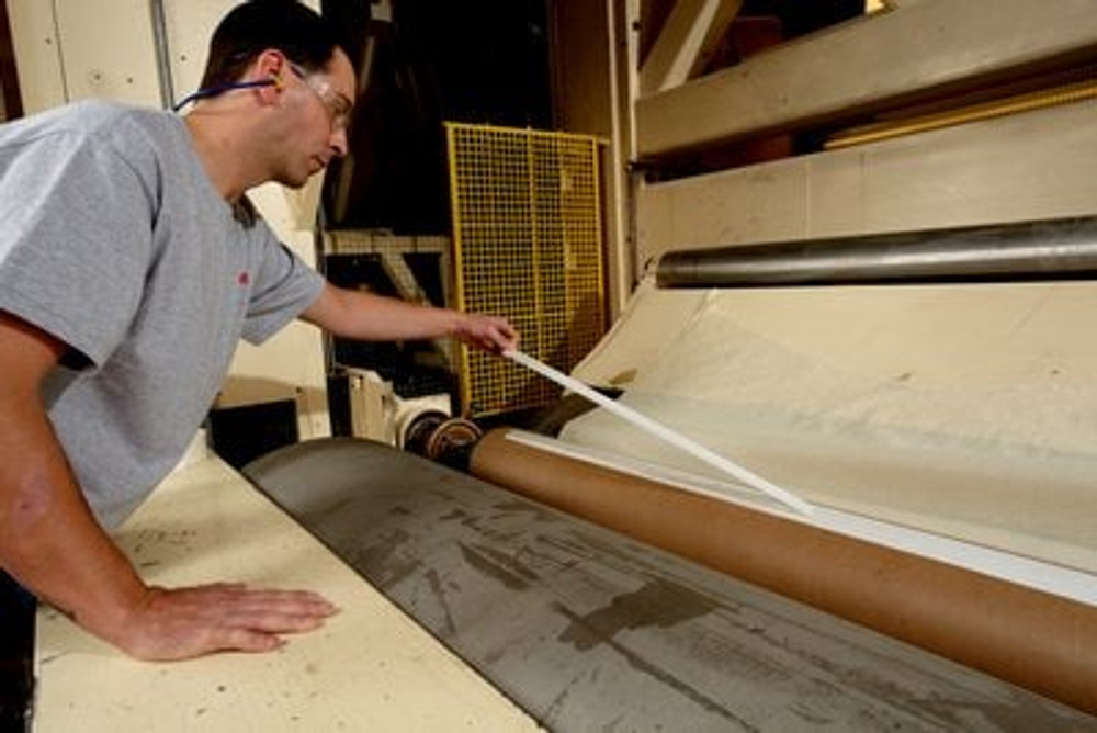 3M Repulpable Heavy Duty Double Coated Tape R3287, White, 24 mm x 55m,
5 mil, 36 Roll/Case