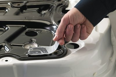 3M UHMW Film Tape 5425, Transparent, 1 3/4 in x 36 yd, 5.1 mil, 6
Rolls/Case, Boxed