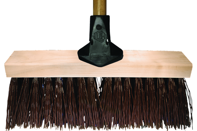 PFERD Assembled Street Broom and Flex Handle 16" Coarse Brown Synthetic Fill