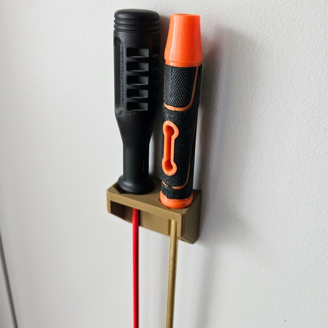 Ramrod Holder keeping cleaning rods straight and secure