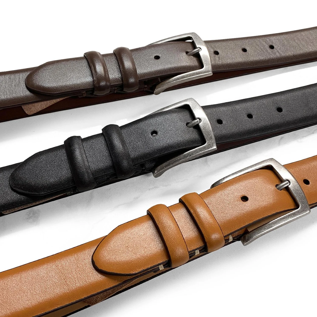 A53035 Classic Casual Dress Buckle Genuine Full Grain Leather Belt 1-3/8(35mm) Wide (Black, 32