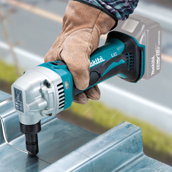 Makita Cordless Jumping Shear, DJN161RFE, 2x 3.0Ah Battery, 1x 18V Charger, 1.6MM