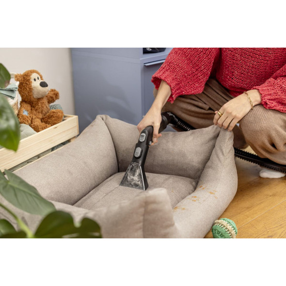 Karcher SE 4 Select Spray Extraction Cleaner, 10811530, 1000W, 227MM Working Width, 4 Ltrs Tank Capacity Karcher SE 4 Select Spray Extraction Cleaner, 10811530, 1000W, 227MM Working Width, 4 Ltrs Tank Capacity