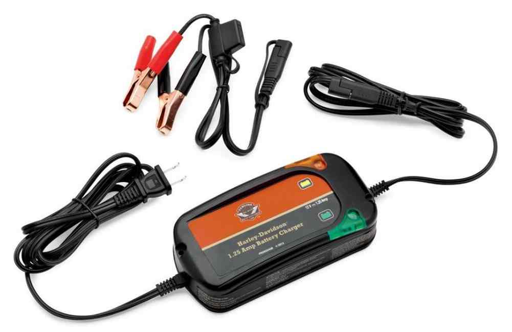 Harley-Davidson 1.25 Amp Weather-Resistant Battery Charger, Universal 66000033 - Wisconsin Harley-Davidson