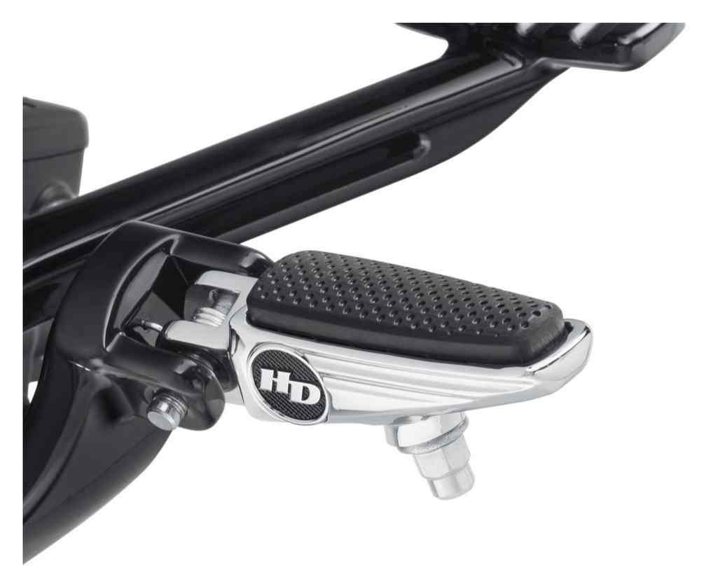 Harley-Davidson® Defiance Rider Footpegs - Chrome, Fist
