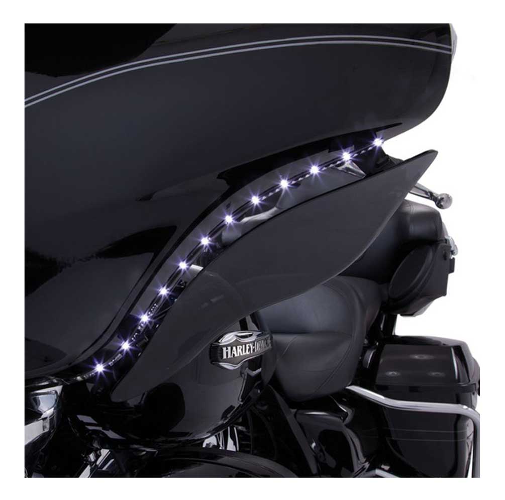 Ciro '06-'13 H-D Touring LED Bat Blades - Black, Easy Installation 45101 - Wisconsin Harley-Davidson