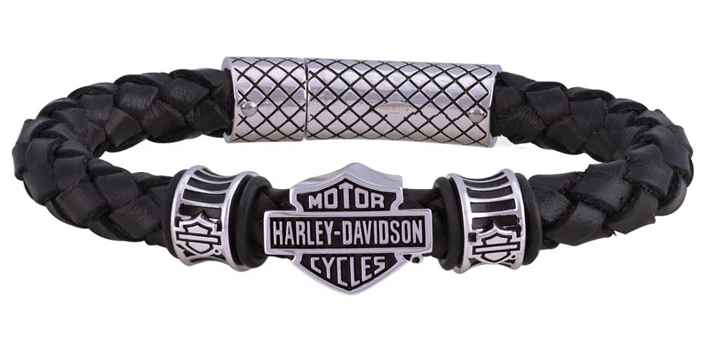 『HER LEATHER BRACE BLACK』 Amazon.com: Jstyle 4Pcs Braided Leather Bracelet for Women