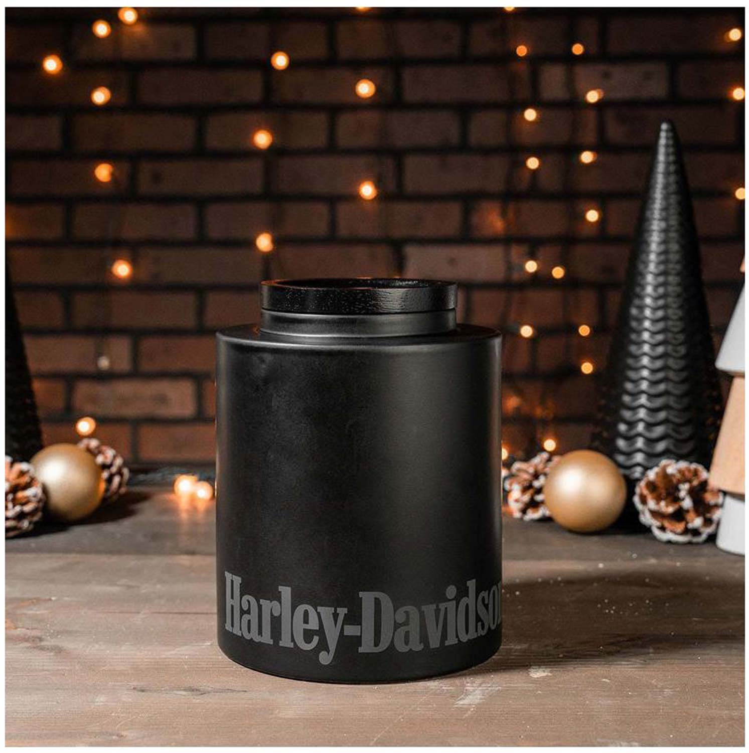 Harley-Davidson Free Shipping - Harley-Davidson Cookie Jar, Canister 2 Quart, Wooden Lid w/Silicone Fresh Seal - Free Shipping on many products plus Orders Over $99