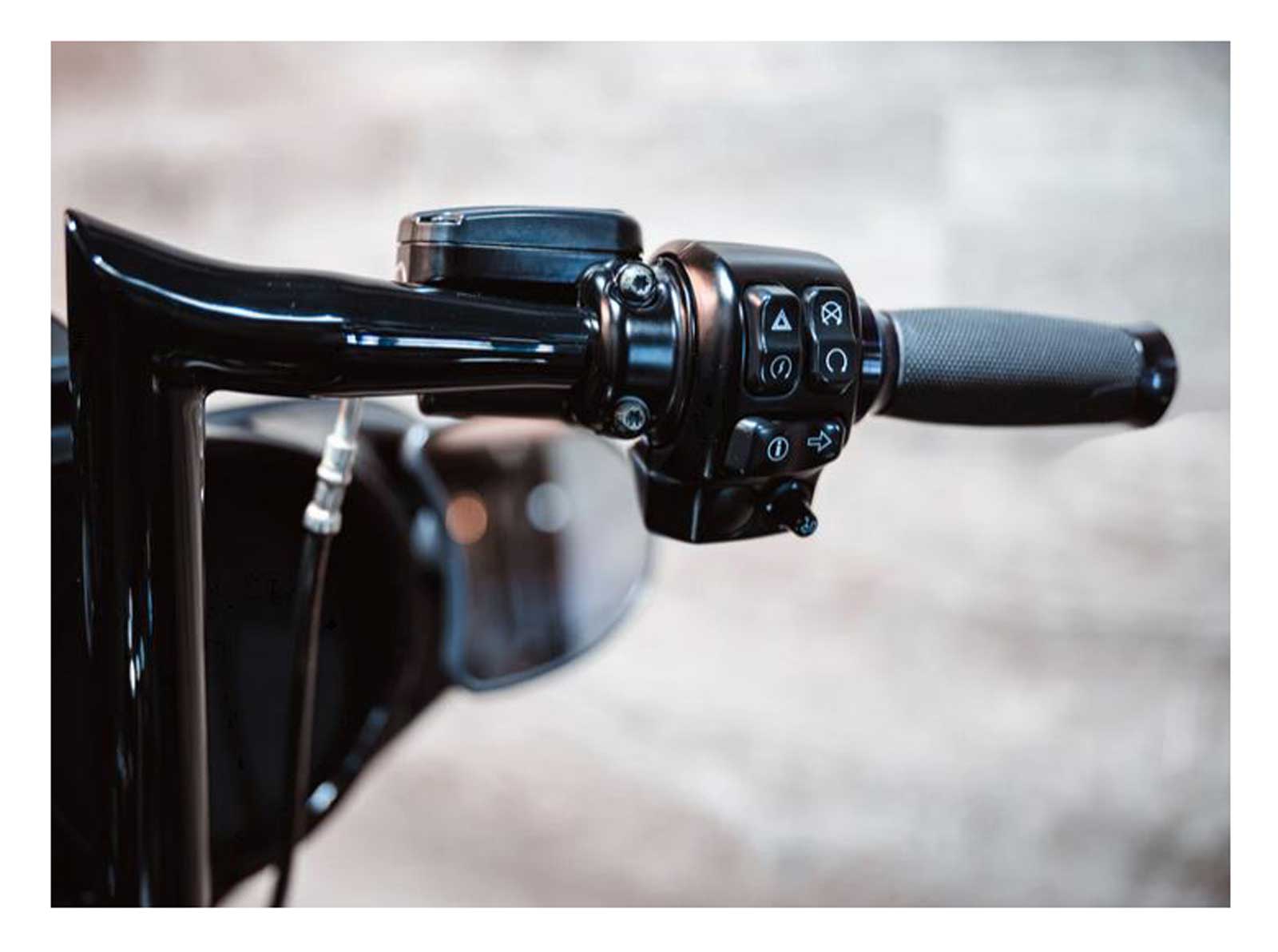 Factory 47 Assault 14 inch Black Meathook Handlebar, Street