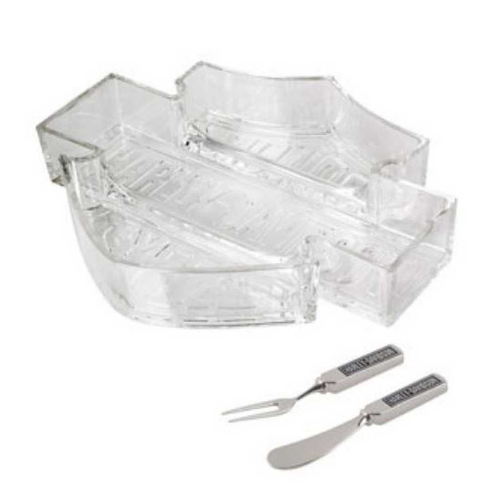 Bar & Shield Ice Cube Tray