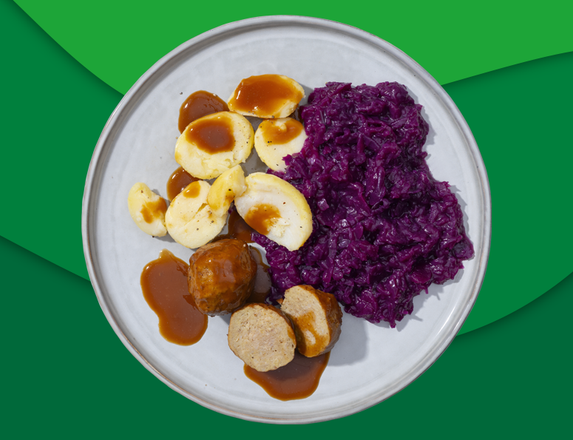 Kipgehaktballen met aardappelen en rode kool zoutarm