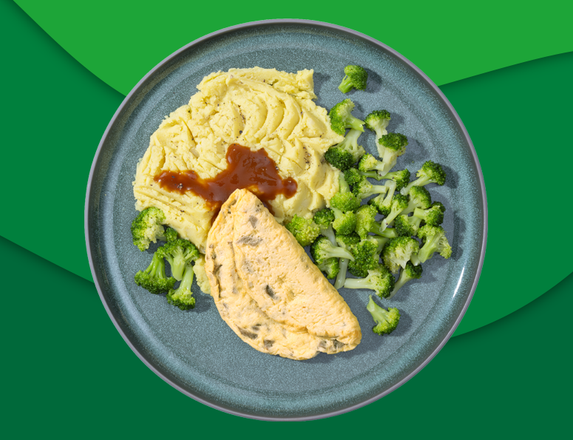 Omelet met champignons, puree, broccoli