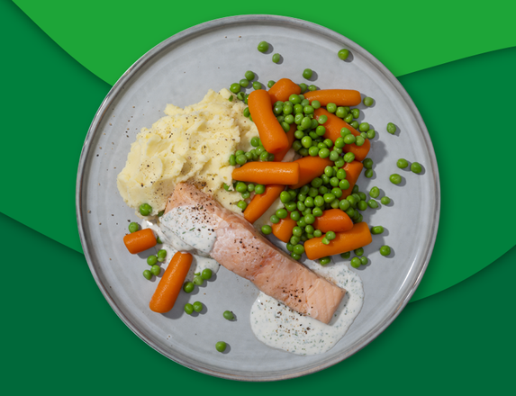Zalmfilet met dille-citroensaus, knolselderijpuree en wortelen met doperwten