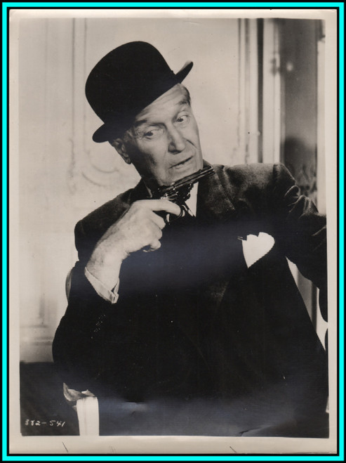 MAURICE CHEVALIER in "Love in The Afternoon" - Original Vintage PORTRAIT - 1957 MAURICE CHEVALIER in "Love in The Afternoon" - Original Vintage PORTRAIT - 1957