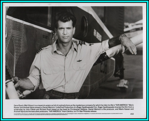 MEL GIBSON in "Air America" - Original Vintage Photograph - 1990 MEL GIBSON in "Air America" - Original Vintage Photograph - 1990
