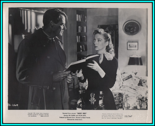 EVELYN KEYES & JOEL MCCREA in "Shoot First" - Original Vintage Photo - 1953