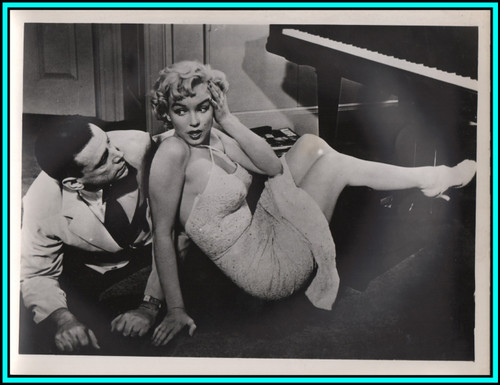 MARILYN MONROE & TOM EWELL in "The Seven Year Itch" - Original Vintage Photo 1955
