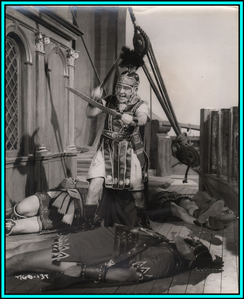 KENNETH CONNOR in "Carry on Cleo" - Original Vintage Photograph - 1966