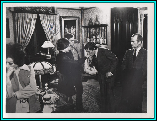 KATHRYN LEIGH SCOTT & JONATHAN FRID in "House of The Dark Shadow" - Photo 1970