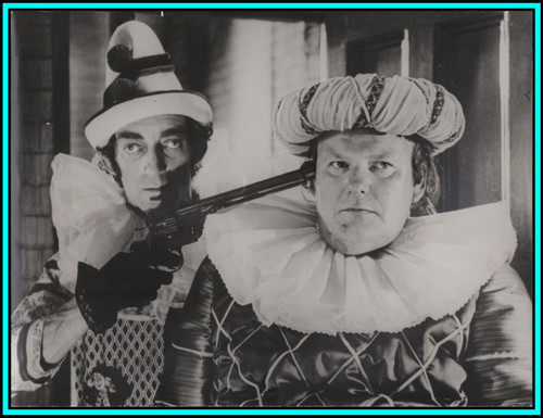 MARTY FELDMAN & RAY KINNEAR in "Sherlock Holmes Smarter Brother" - Photo 1975