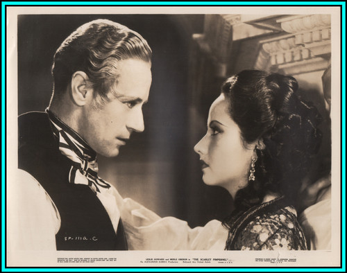 MERLE OBERON & LESLIE HOWARD in "The Scarlet Pimpernel" - Original Photo 1934