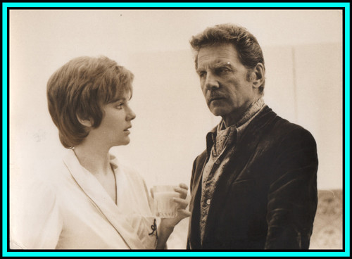 JACQUELINE BISSET & JEAN-PIERRE AUMONT in "La Nuit Americaine" - Photo 1973