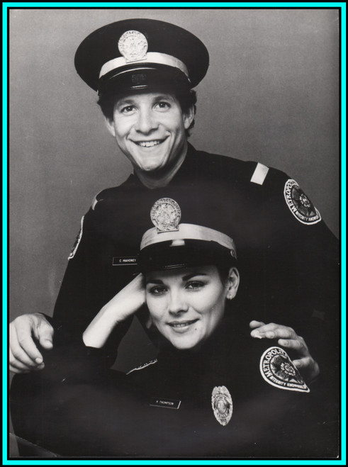 KIM KATRALL & STEVE GUTTENBERG in "Police Academy" - Original Photo 1984