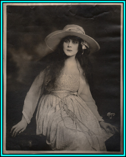 THEDA BARA - US Actress - Original Vintage Photograph - 1919