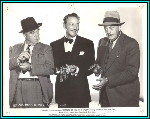 WARREN WILLIAM & THURSTON HALL in "Secrets of the Lone Wolf" - Original Photo 1941