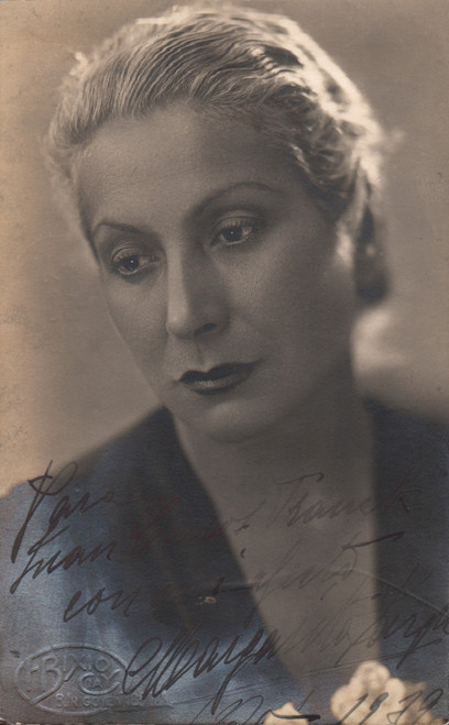 MARGARITA XIRGU - Spanish Actress - Original Vintage Handsigned PORTRAIT 1938