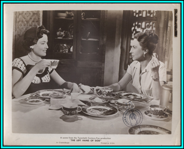 GENE TIERNEY & AGNES MOOREHEAD in "The Left Hand of God" - Original Vintage Photo 1955
