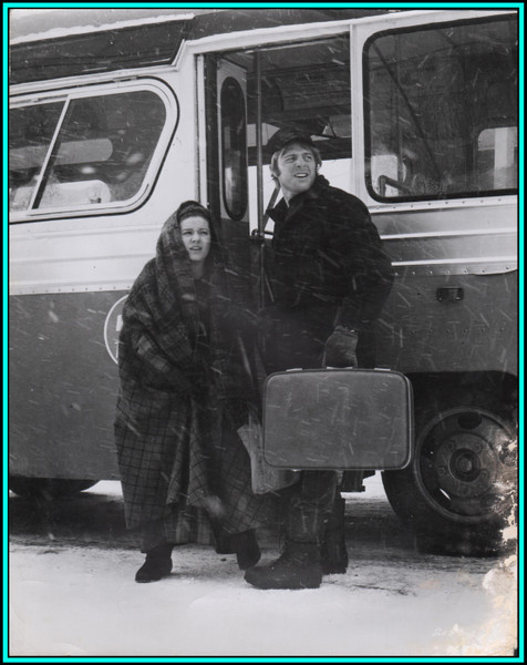 PATTY DUKE & DENNIS RUCKER in "You'll Like My Mother" - Original Vintage Photograph - 1972